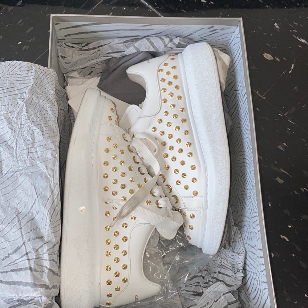 SPIKED ALEXANDER MCQUEEN